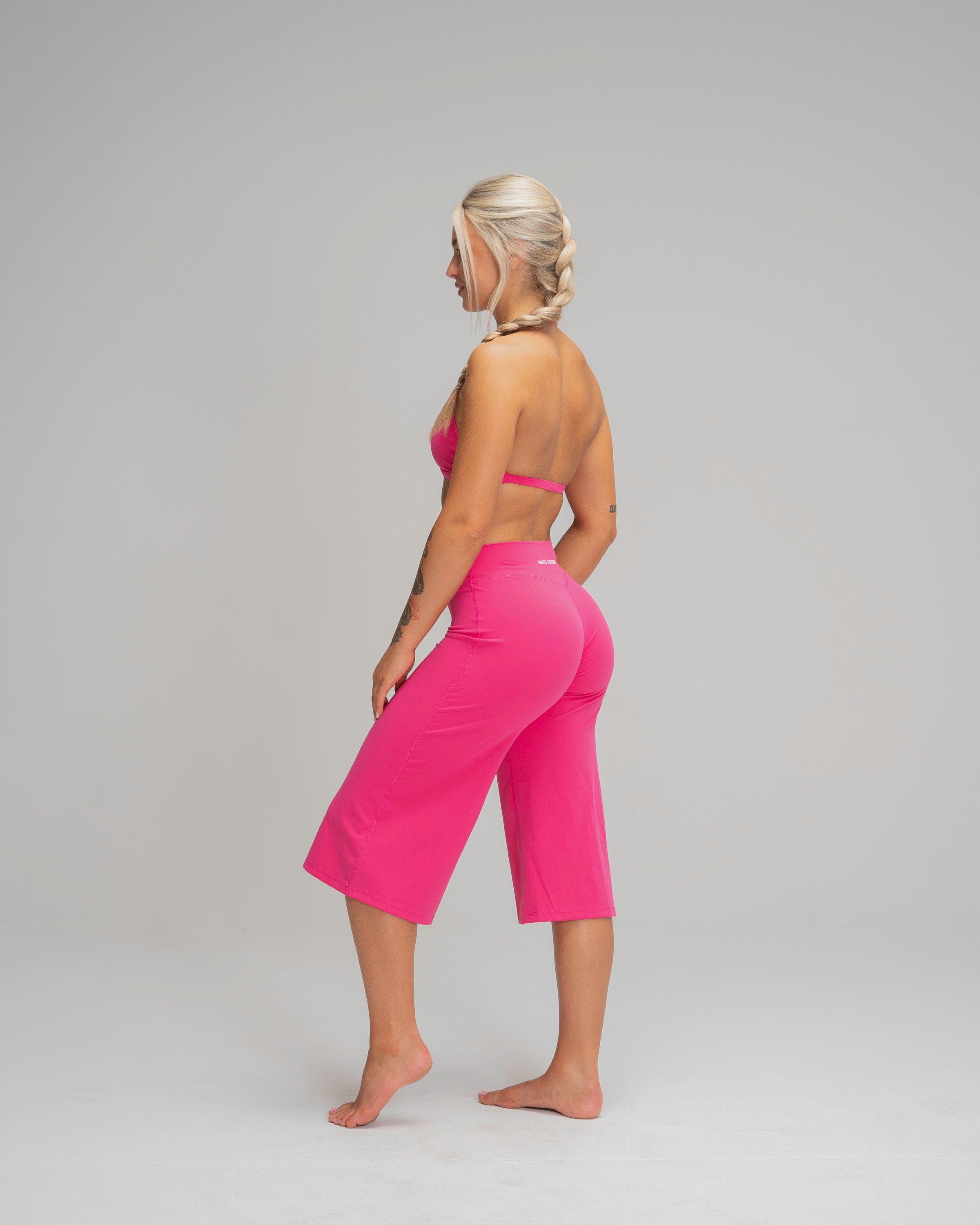 Glaze™ Wide Leg Capri