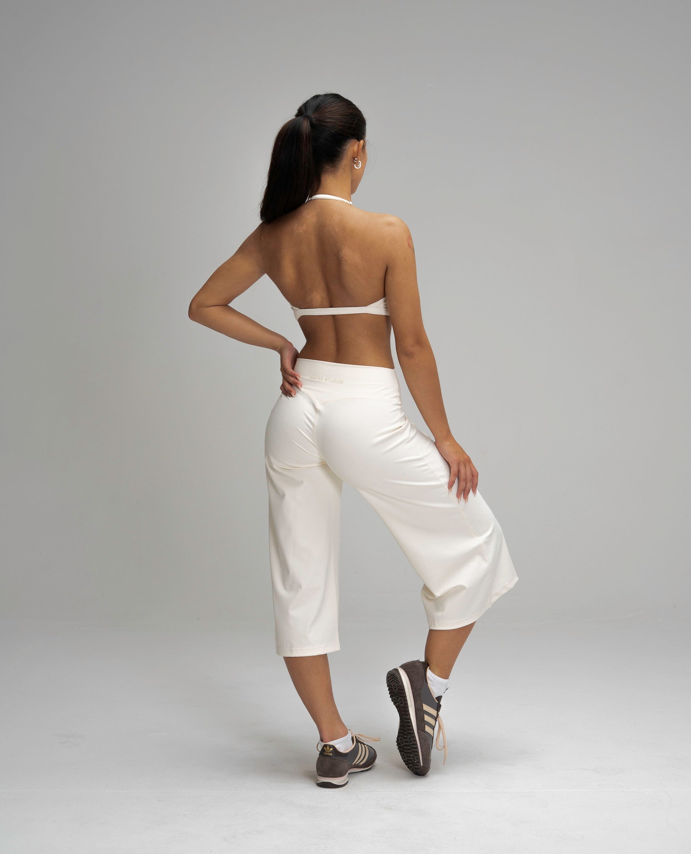 Glaze™ Wide Leg Capri