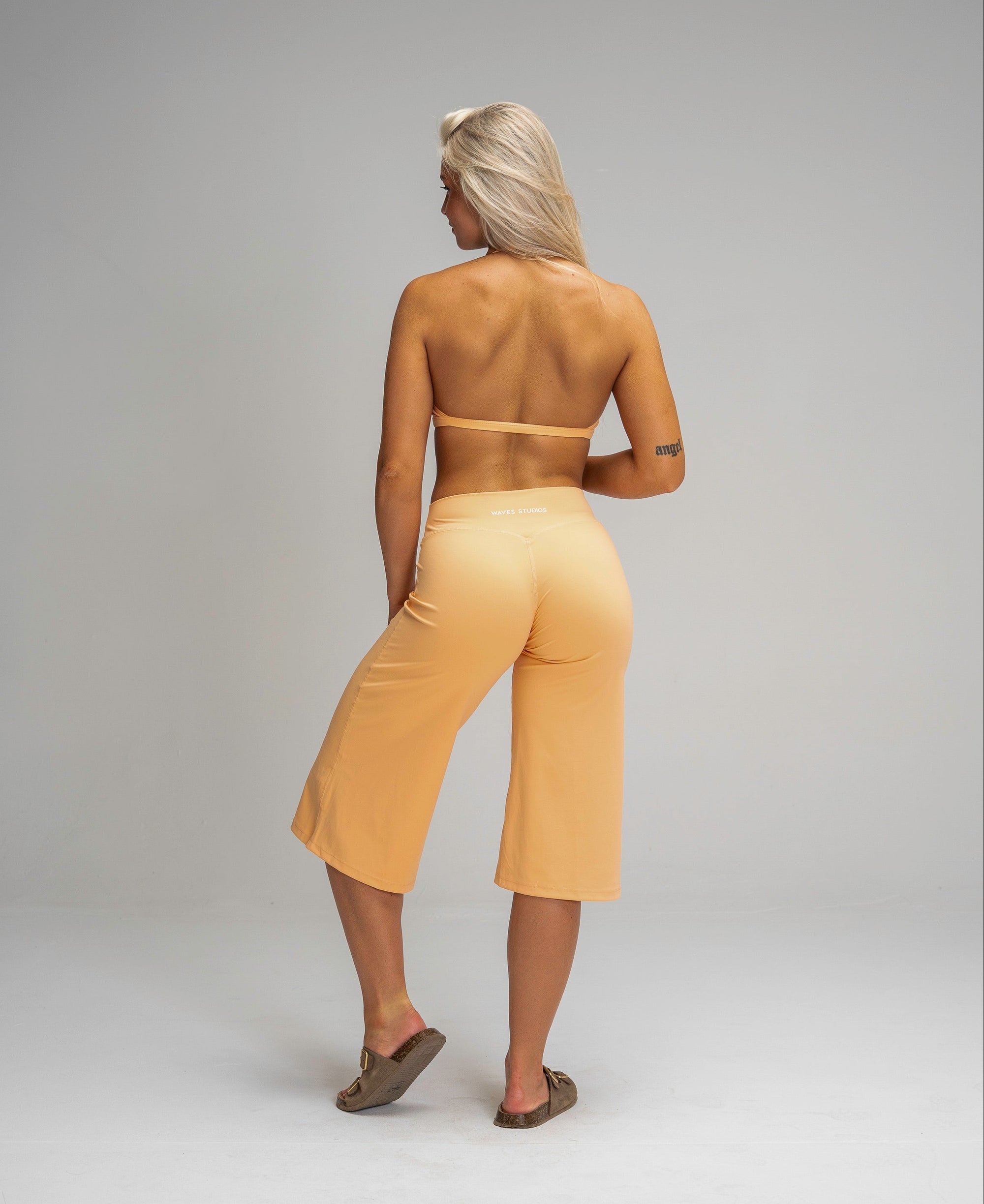 Glaze™ Wide Leg Capri