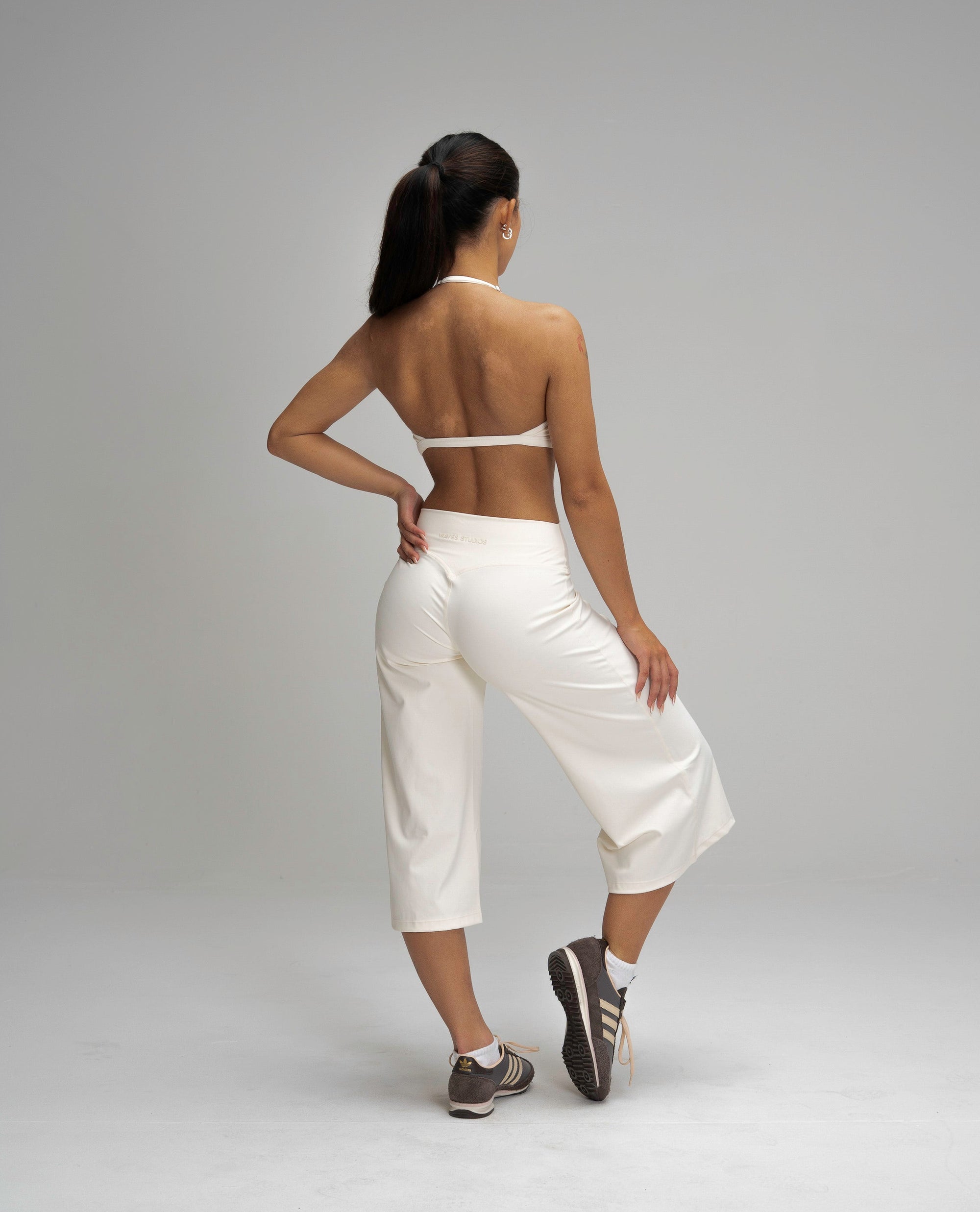 Glaze™ Wide Leg Capri