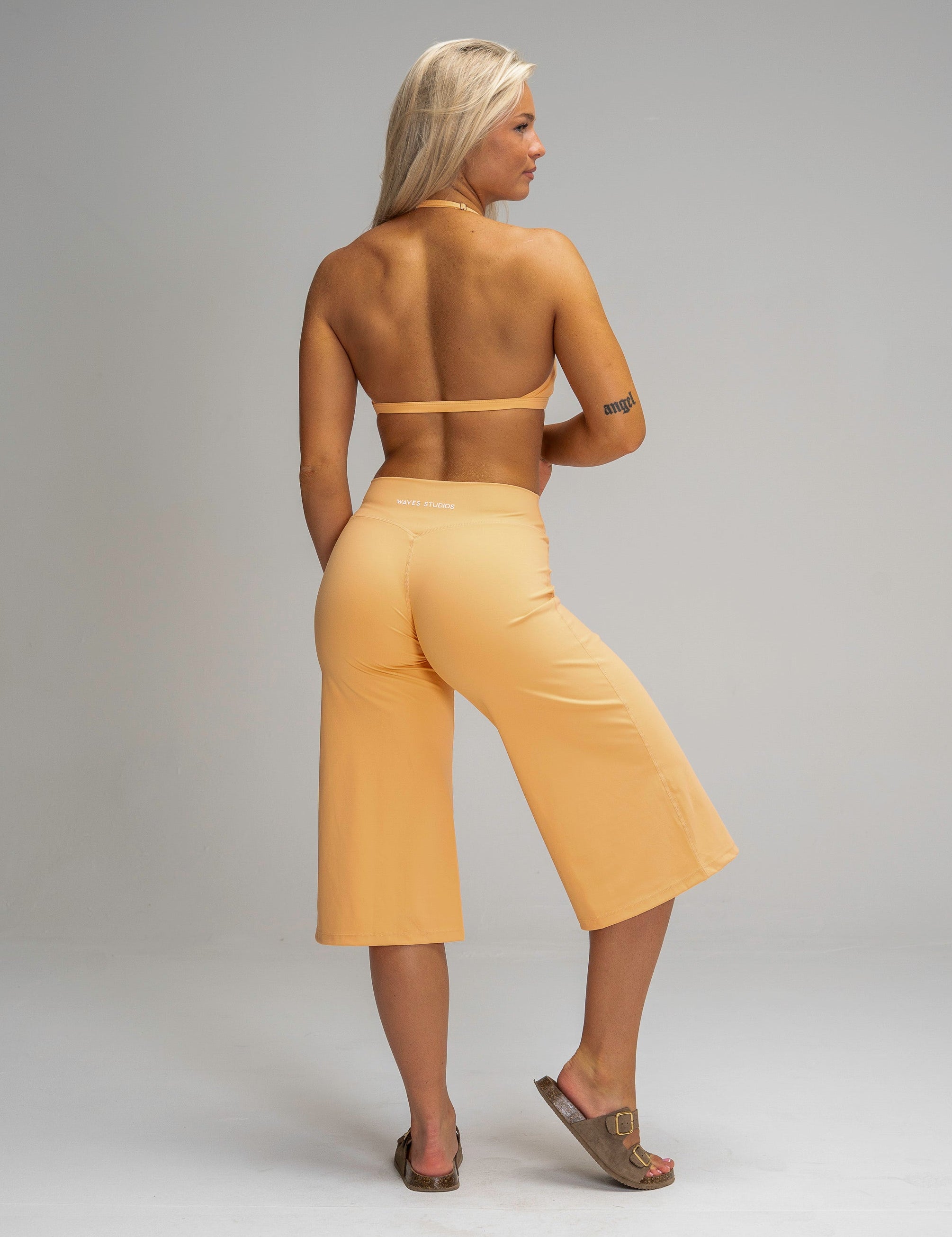 Glaze™ Wide Leg Capri