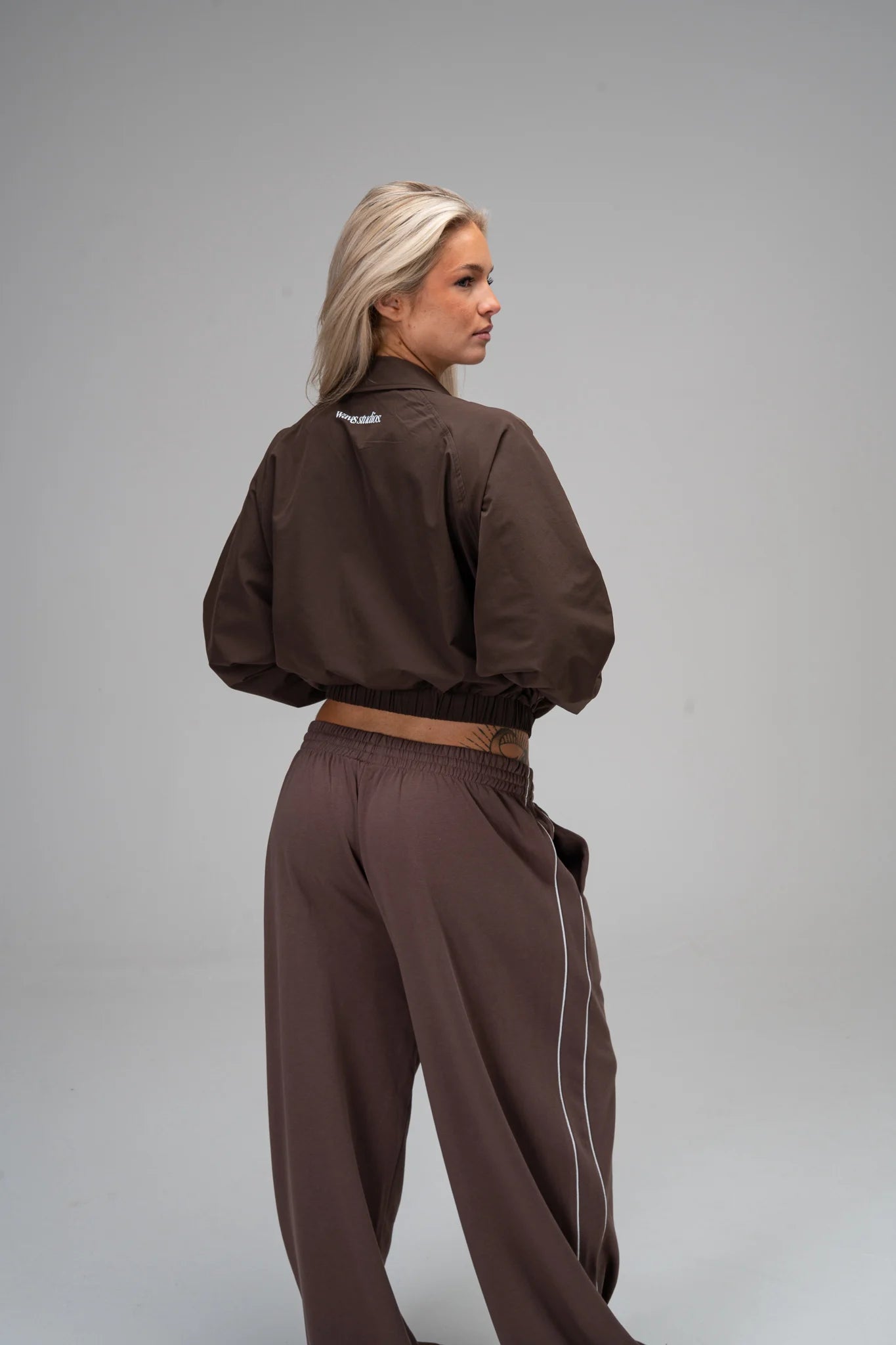 Studio Wide Leg Piped Sweatpant