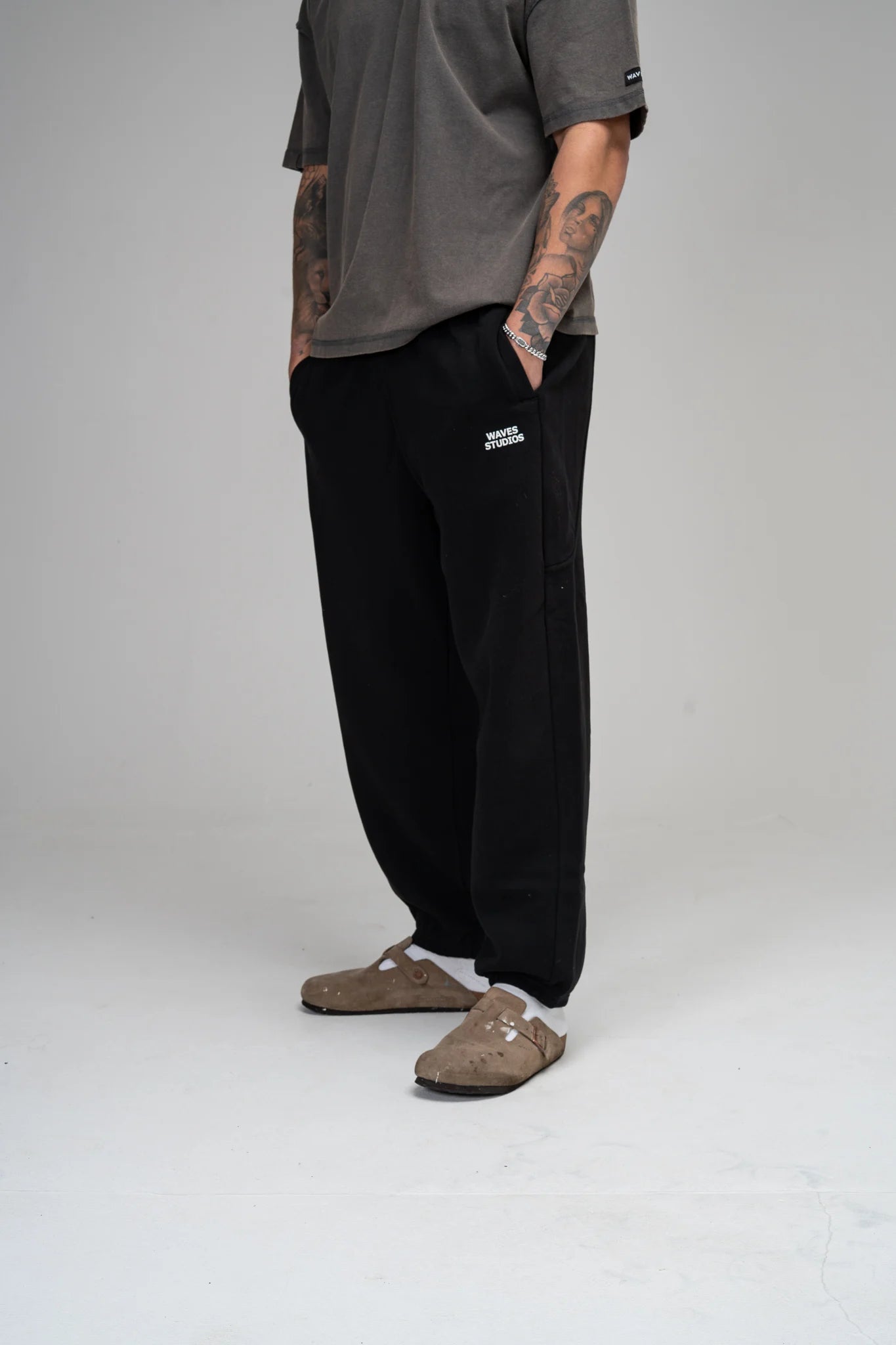 Sweatpants - Loose Cuffs