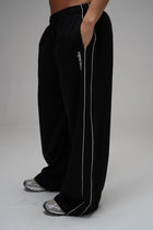 Studio Wide Leg Piped Sweatpant