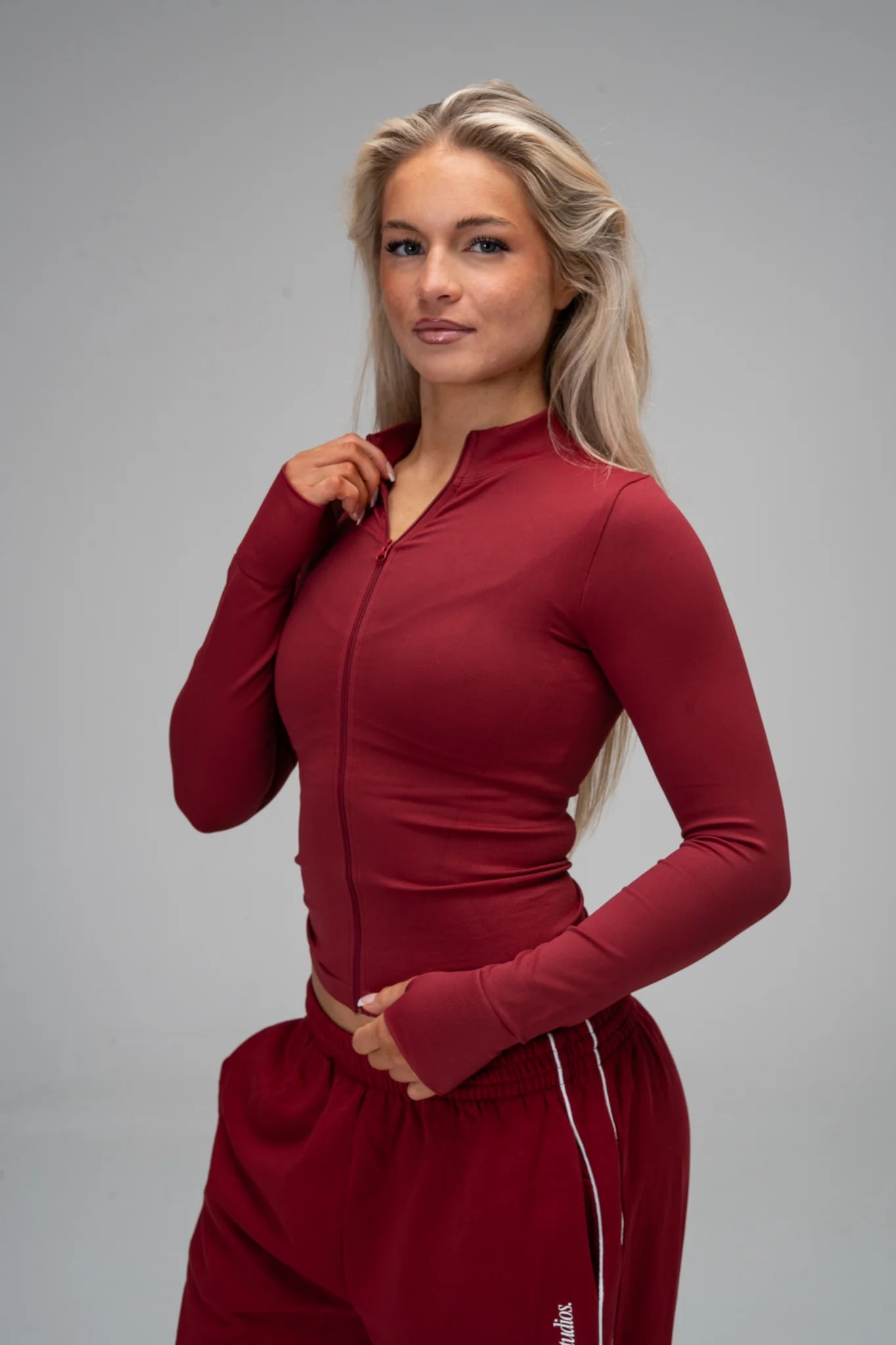 Freedom Long Sleeve Seamless Jacket