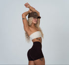 Crossover Seamless Scrunch Shorts