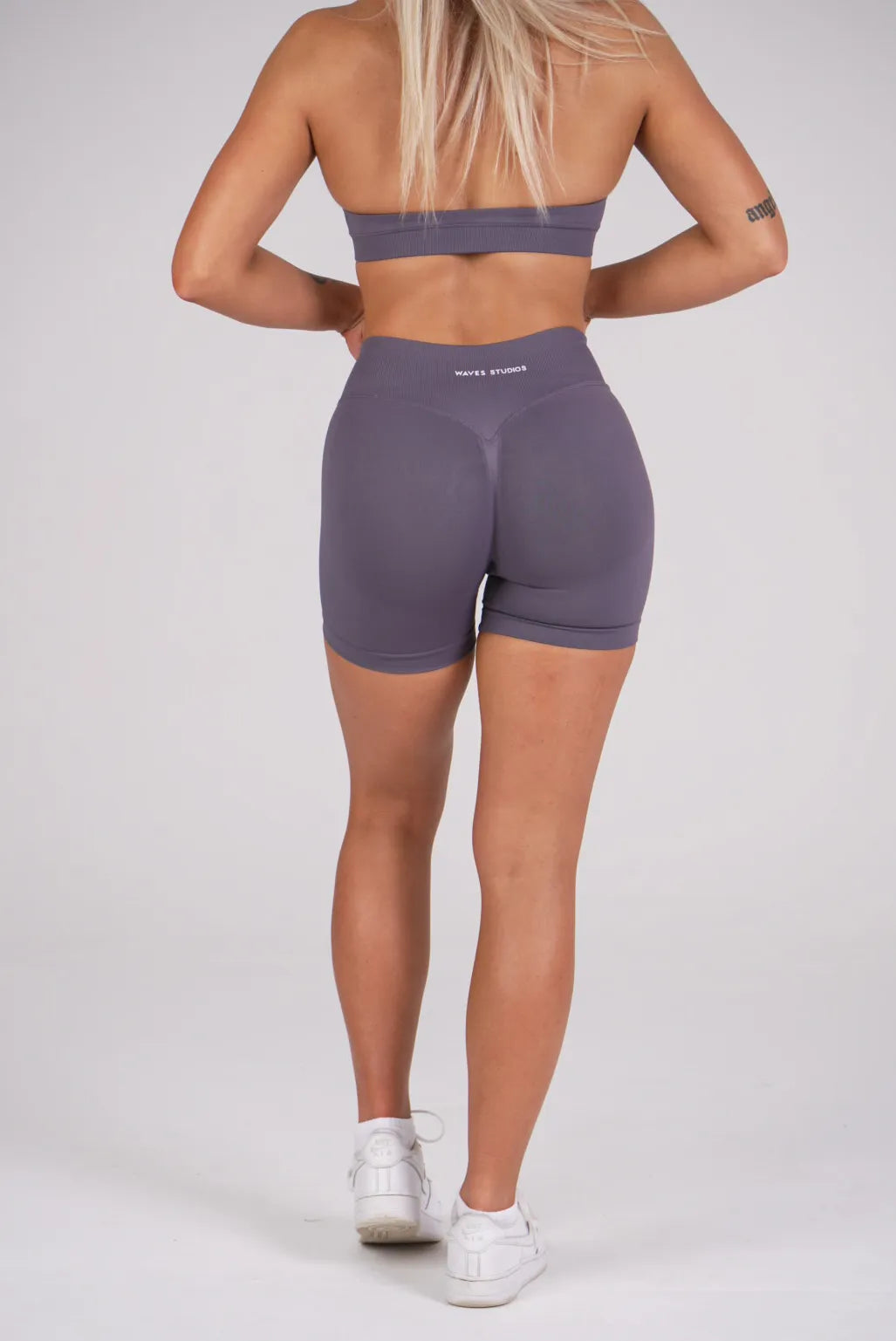Glaze™ Seamless Shorts 4.5"